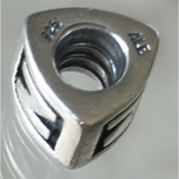 Pandora N charm - Picture 4 of 4